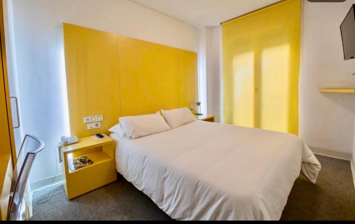 Hostal Albany León Dış mekan fotoğraf