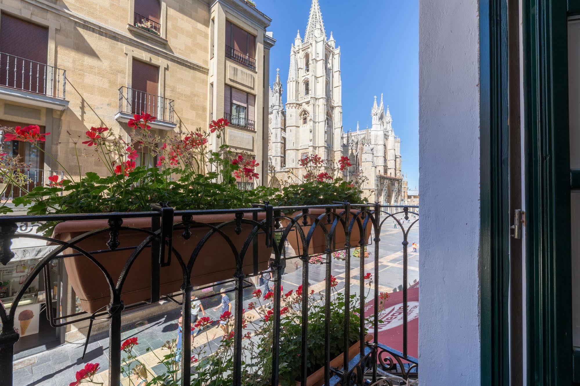 Hostal Albany León Dış mekan fotoğraf